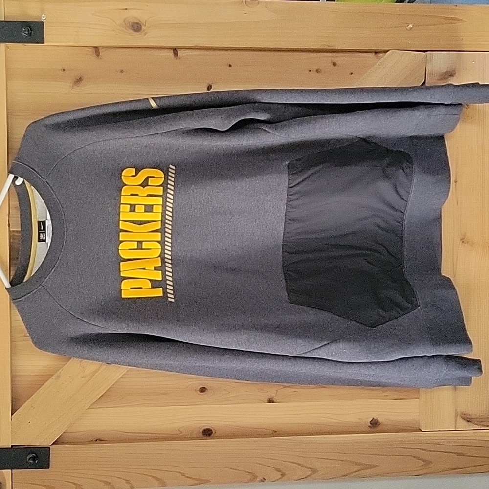 🔥 Nike Packers Crewneck 🔥